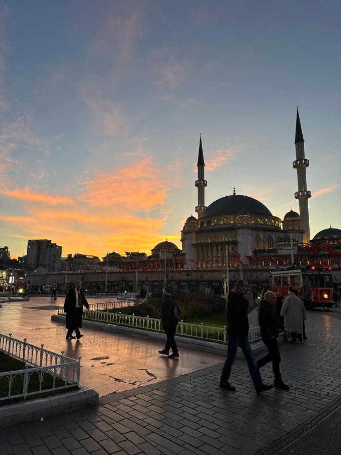 S.E.S. Taksim Leilighet Istanbul Eksteriør bilde